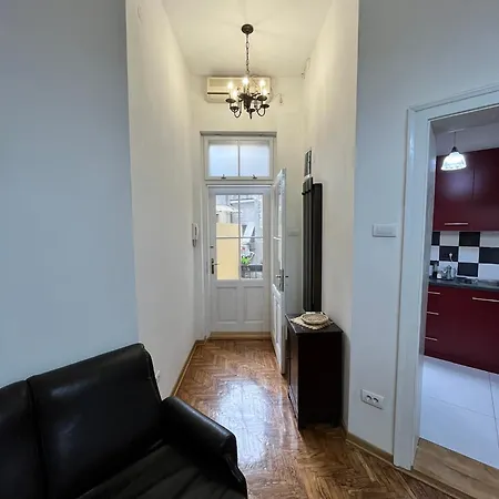 Ksenija Apartman *
